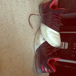 James harden basketball shoes